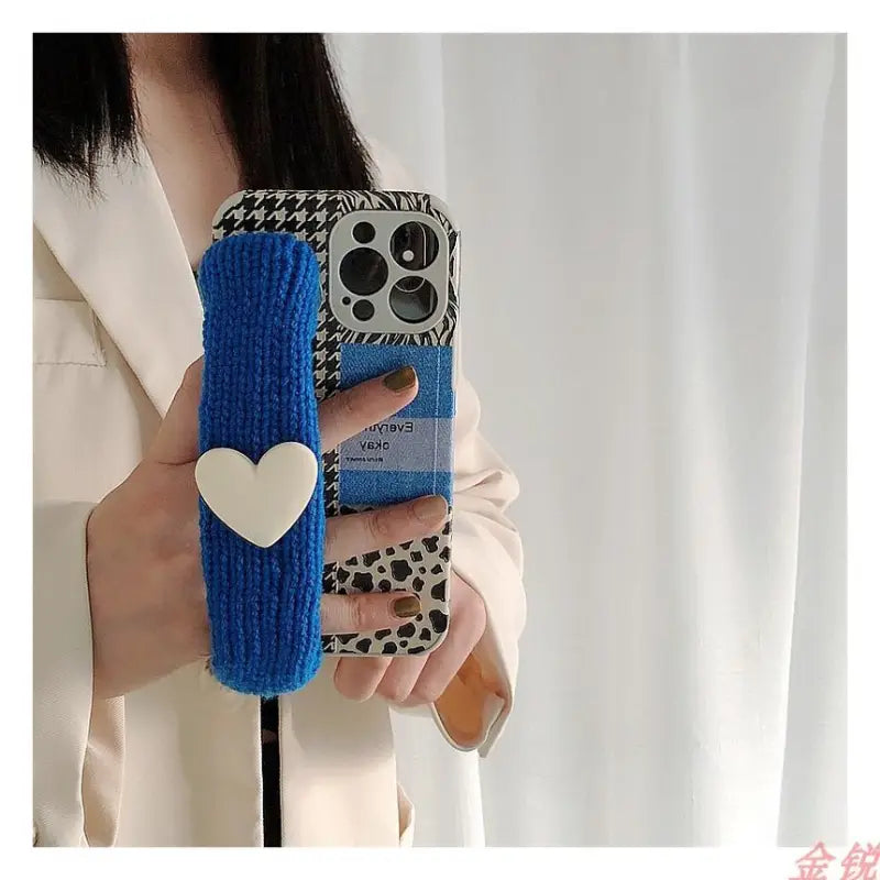 Heart Knit Hand Strap Phone Case - Xiaomi / Red Mi-8