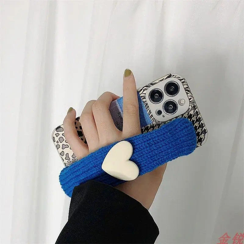 Heart Knit Hand Strap Phone Case - Xiaomi / Red Mi-5