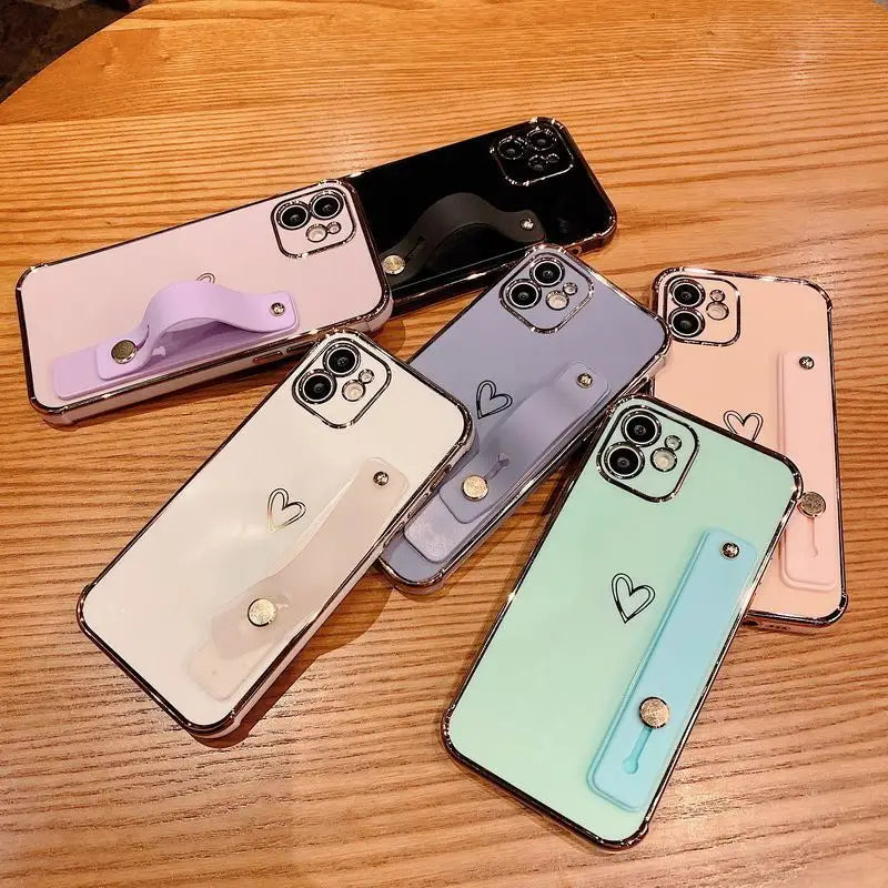 Heart Print Hand Strap Phone Case - iPhone 12 Pro Max / 12 Pro / 12 / 12 Mini / 11 Pro Max / 11 Pro / 11 / Xs Max / Xr / Xs / X / 8 Plus / 7 Plus / 8 / 7-72