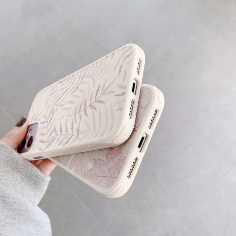 Leaf Print Phone Case - iPhone 12 Pro Max / 12 Pro / 12 / 12 Mini / 11 Pro Max / 11 Pro / 11 / XS Max / XS / XR / X / 8 Plus / 7 Plus / 8 / 7 / SE 2-13