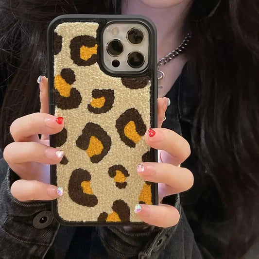 Leopard Print Chenille Phone Case - iPhone 7 Plus / 8 Plus / X / XR / XS / XS Max / 11 / 11 Pro / 11 Pro Max / 12 / 12 Pro / 12 Pro Max / 13 / 13 Pro / 13 Pro Max-2