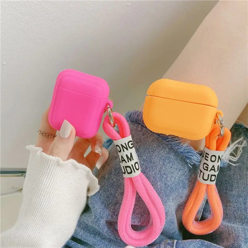 Lettering Hand Strap AirPods / Pro Earphone Case Skin PE802 