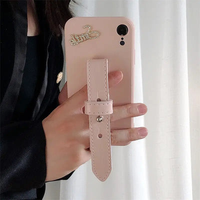 Lettering Hand Strap Phone Case - iPhone 13 Pro Max / 13 Pro / 13 / 13 mini / 12 Pro Max / 12 Pro / 12 / 12 mini / 11 Pro Max / 11 Pro / 11 / SE / XS Max / XS / XR / X / SE 2 / 8 / 8 Plus / 7 / 7 Plus / 6 / 6 Plus-5
