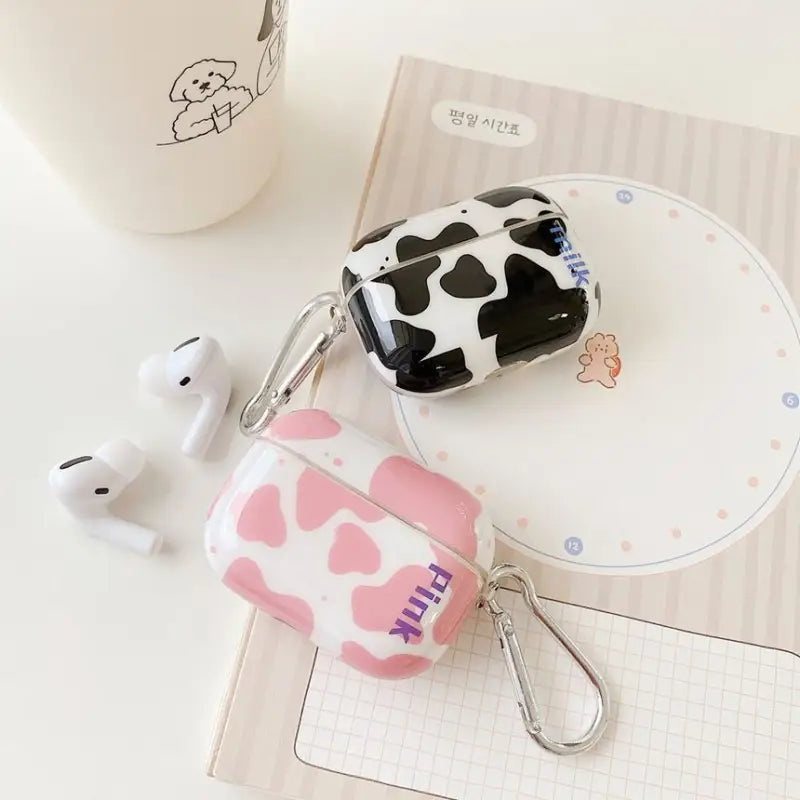 Milk Cow AirPods / Pro Earphone Case Skin-3