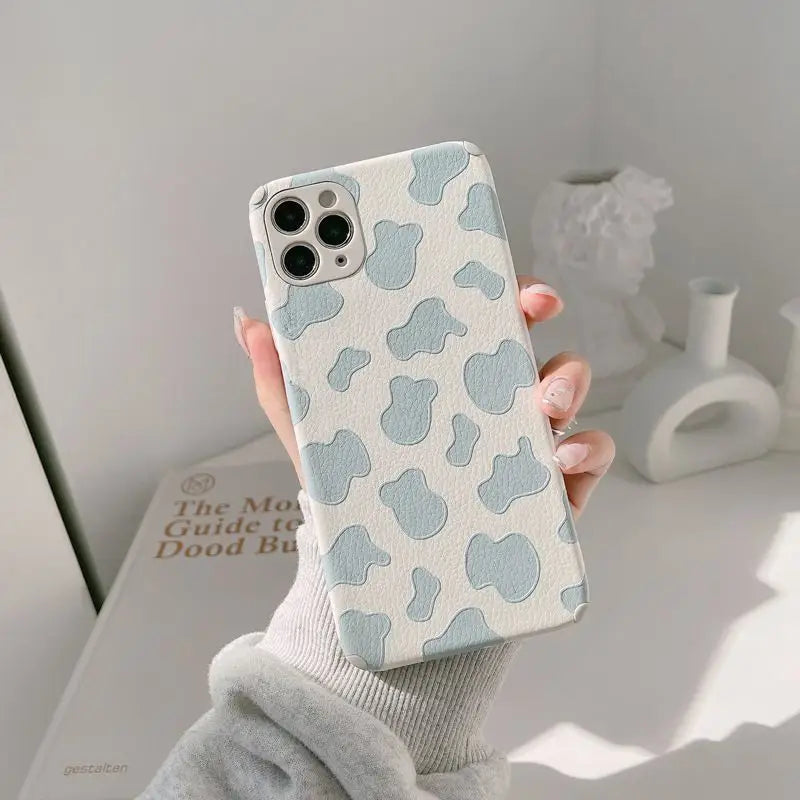 Milk Cow Phone Case - iPhone 12 Pro Max / 12 Pro / 12 / 12 mini / 11 Pro Max / 11 Pro / 11 / SE / XS Max / XS / XR / X / SE 2 / 8 / 8 Plus / 7 / 7 Plus-7