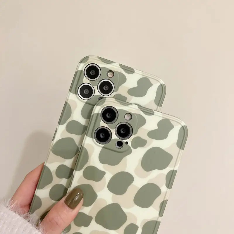 Milk Cow Print Phone Case - iPhone 13 Pro Max / 13 Pro / 13 / 13 mini / 12 Pro Max / 12 Pro / 12 / 12 mini / 11 Pro Max / 11 Pro / 11 / SE / XS Max / XS / XR / X / SE 2 / 8 / 8 Plus / 7 / 7 Plus-4