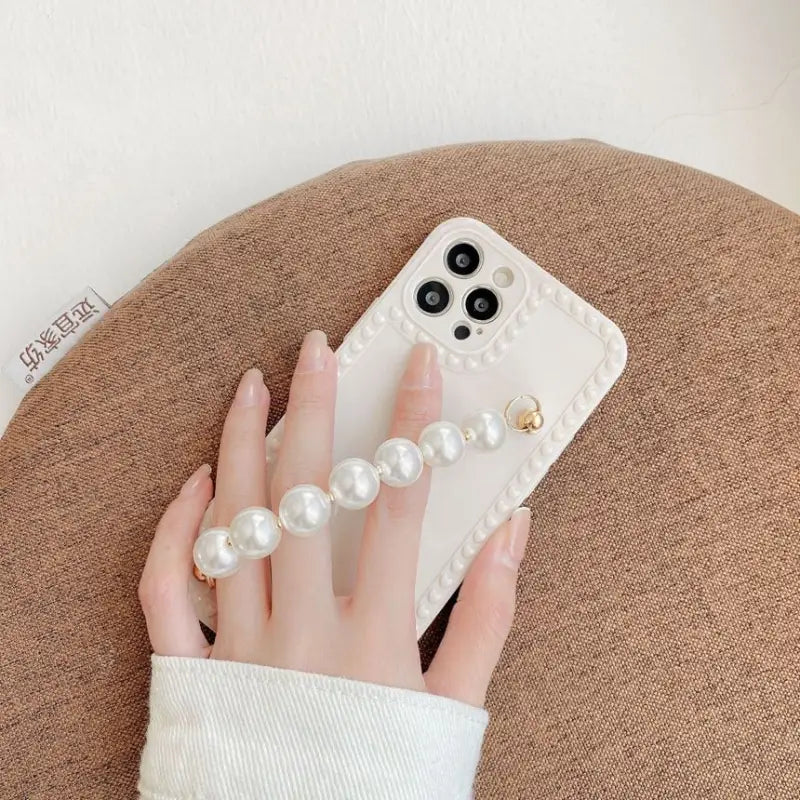 Pearl Chain Hand Chain Phone Case - Iphone 12 Pro Max / 12 Pro / 12 / 12 Mini / 11 Pro Max / 11 Pro / 11 / Se / Xs Max / Xs / Xr / X / Se 2 / 8 / 8 Plus / 7 / 7 Plus-3