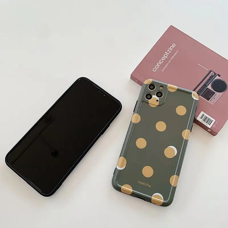 Polka Dot Phone Case - iPhone 12 Pro Max / 12 Pro / 12 / 12 mini / 11 Pro Max / 11 Pro / 11 / SE / XS Max / XS / XR / X / SE 2 / 8 / 8 Plus / 7 / 7 Plus-8