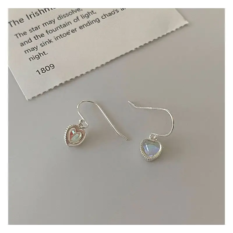 Rhinestone Heart Drop Earring E860 - Silver / One Size - 