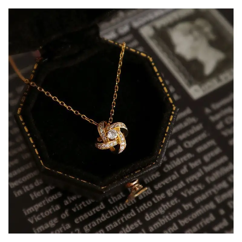Rhinestone Knot Necklace E850 - Gold / One Size - Neck 