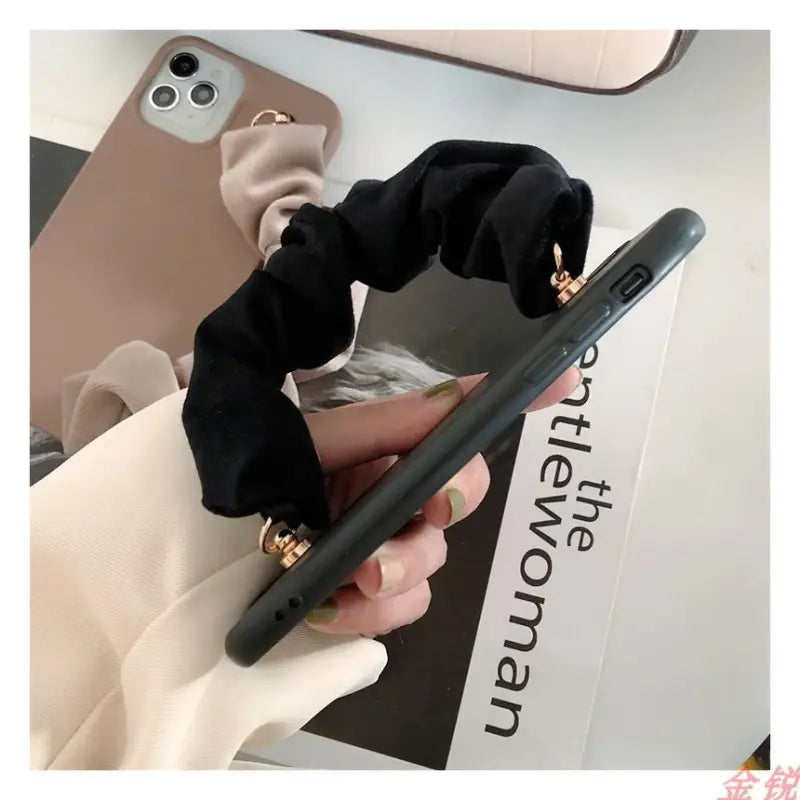 Shirred Hand Strap Phone Case - Samsung-17