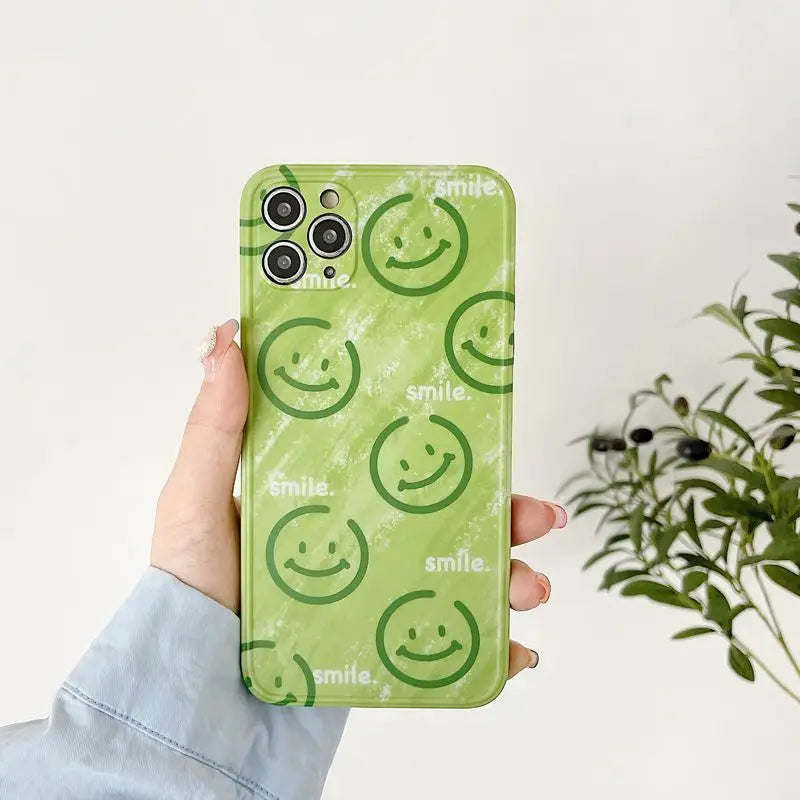 Smiley Phone Case - iPhone 13 Pro Max / 13 Pro / 13 / 13 mini / 12 Pro Max / 12 Pro / 12 / 12 mini / 11 Pro Max / 11 Pro / 11 / SE / XS Max / XS / XR / X / SE 2 / 8 / 8 Plus / 7 / 7 Plus-7