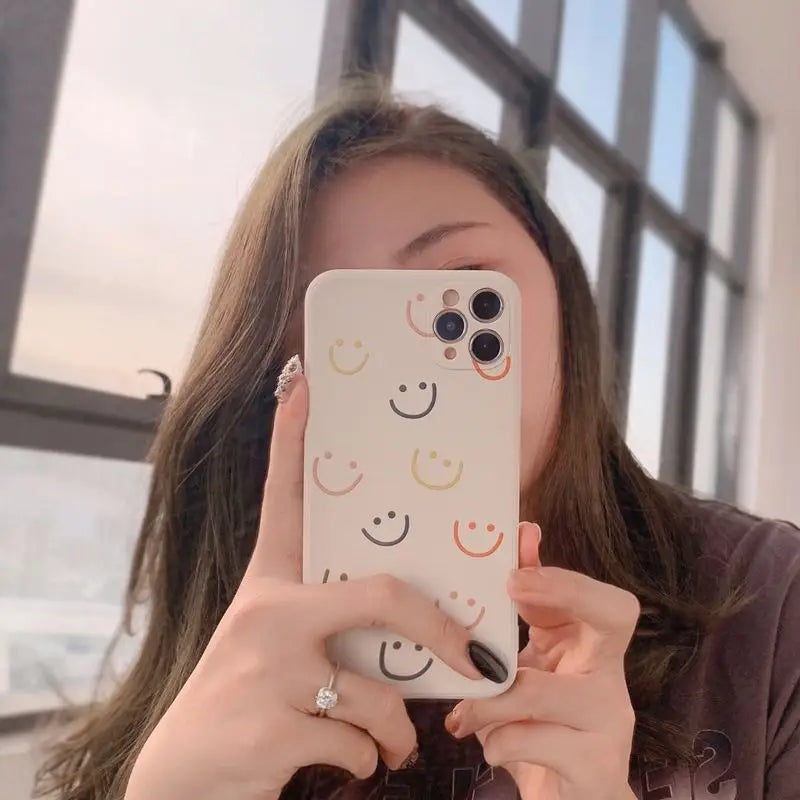 Smiley Print Phone Case - iPhone 12 Pro Max / 12 Pro / 12 / 12 mini / 11 Pro Max / 11 Pro / 11 / SE / XS Max / XS / XR / X / SE 2 / 8 / 8 Plus / 7 / 7 Plus-3