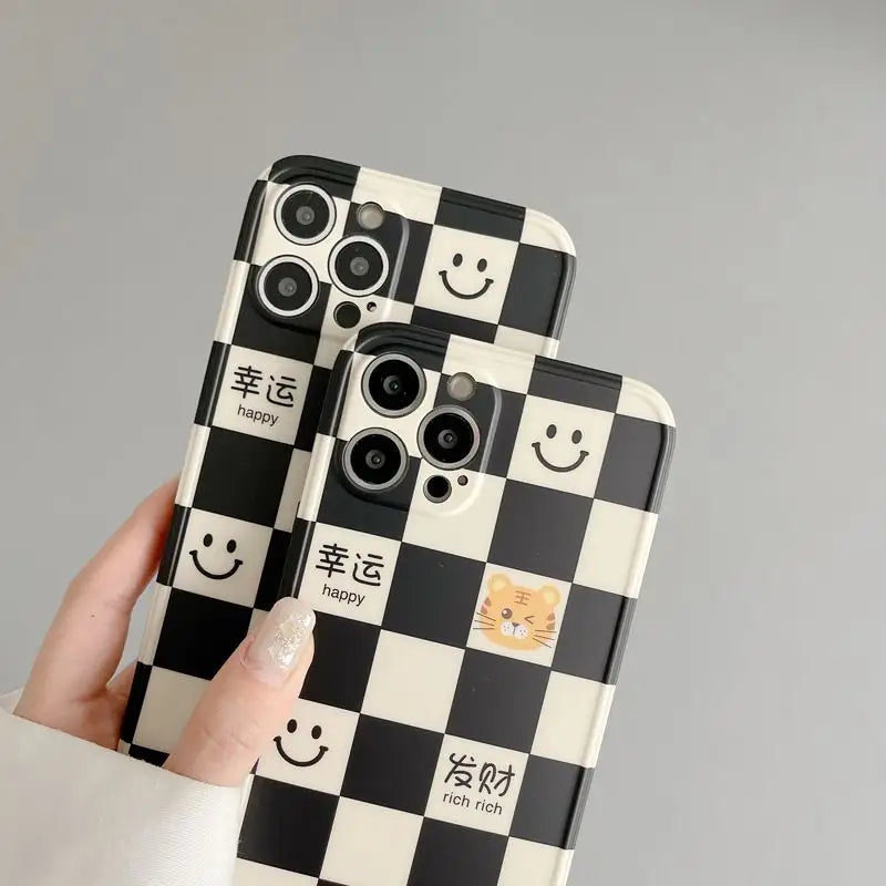 Tiger Smiley Checker Phone Case - iPhone 7 Plus / 8 Plus / X / XR / XS / XS Max / 11 / 11 Pro / 11 Pro Max / 12 / 12 Pro / 12 Pro Max / 13 / 13 Pro / 13 Pro Max-3